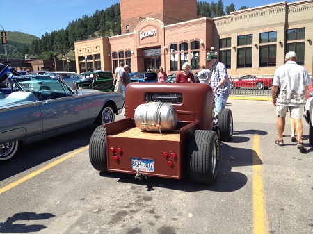 IMG 1612_Deadwood_brun_bil_1